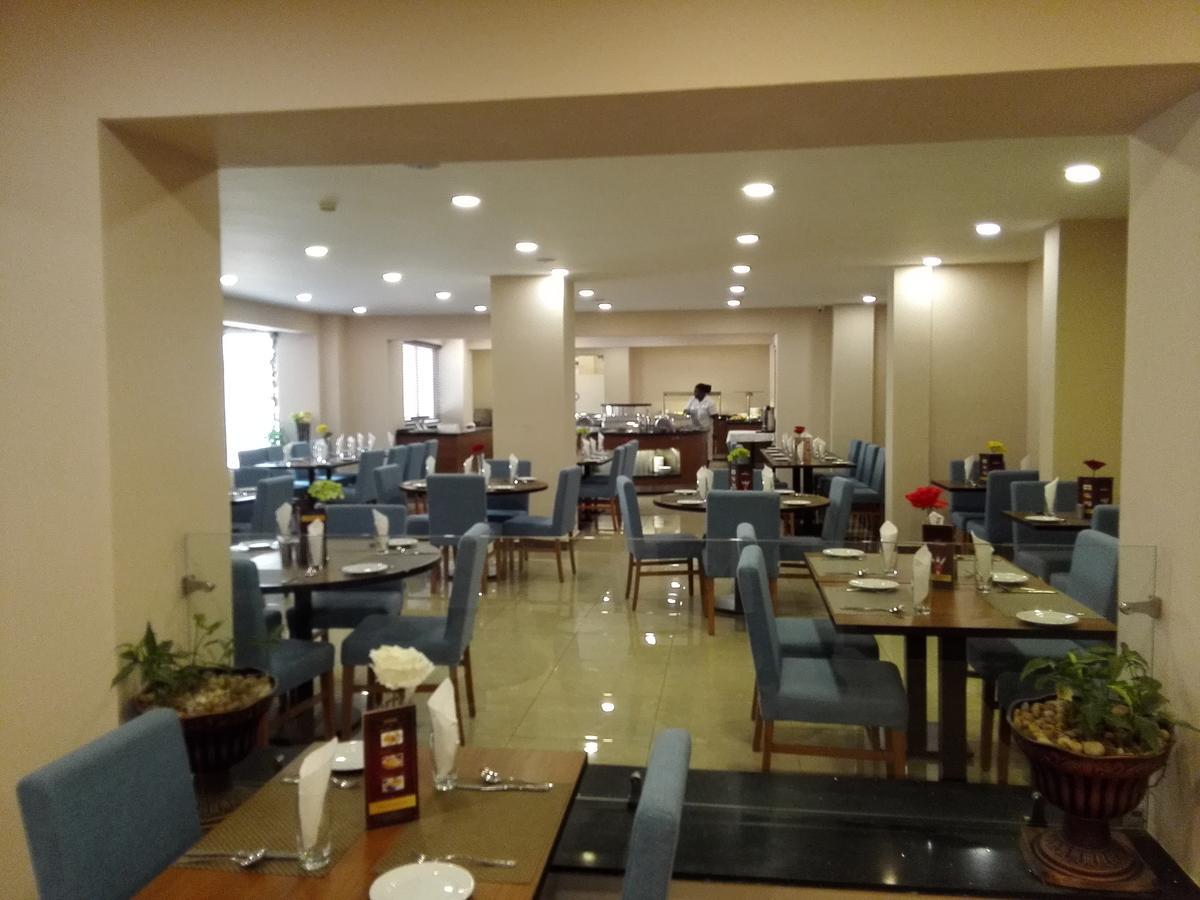 Ah Hotel And Conferences Мадина Экстерьер фото